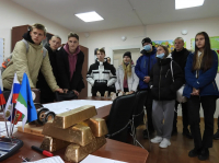 Перейти к новости Как добывают золото, показали школьникам Николаевского района