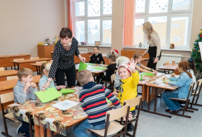 Творчеством, волонтерством, спортом занимаются школьники края во время зимних каникул