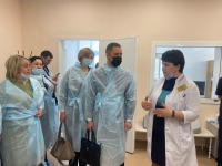 Перейти к новости Маршрутизацию пациентов из муниципальных районов, получающих лечение в региональном центре, упростят