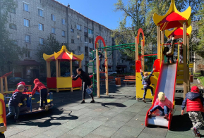 В Хабаровском крае открыт второй двор, благоустроенный по программе «1000 дворов»