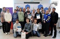 Перейти к новости Будущее в ИТ: уже три года центр «IT-куб» обучает школьников края современным технологиям