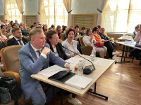 Перейти к новости В Хабаровском крае продолжает успешно реализовываться программа «Земский доктор/фельдшер»