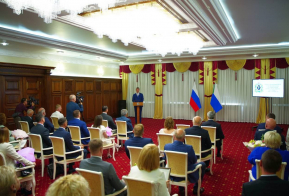 Михаил Дегтярев поздравил строителей с профессиональным праздником