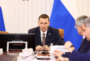 Решение проблем обманутых дольщиков обсудили врио губернатора Дмитрий Демешин и глава Минстроя России Ирек Файзуллин