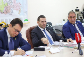 Проблемы лесопромышленного комплекса и горнодобывающей промышленности обсудил Дмитрий Демешин с руководителями предприятий