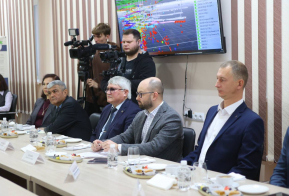Проблемы лесопромышленного комплекса и горнодобывающей промышленности обсудил Дмитрий Демешин с руководителями предприятий