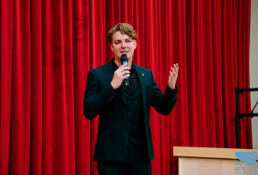 #ПозывнойКультура: Хабаровский краевой академический музыкальный театр порадовал концертом участников СВО