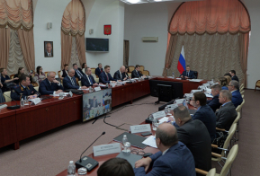 Реализацию крупных инвестпроектов в Хабаровском крае обсудили на совещании под руководством Юрия Трутнева