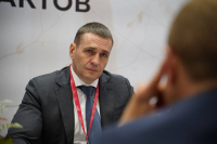 Перейти к новости Губернатор Хабаровского края встретился с президентом ООО МСП