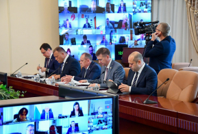 Дмитрий Демешин объявил о старте программы содействия профессиональному обучению и трудоустройству ветеранов СВО