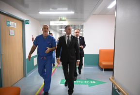 Губернатор Хабаровского края Дмитрий Демешин посетил Федеральный центр сердечно-сосудистой хирургии