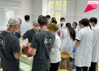 Перейти к новости Хирургическая школа ДВГМУ помогает готовить будущих специалистов для региона