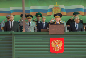 Курсантов Хабаровского пограничного института ФСБ России привели к Военной присяге
