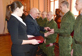 В крае состоялись торжественные проводы призывников